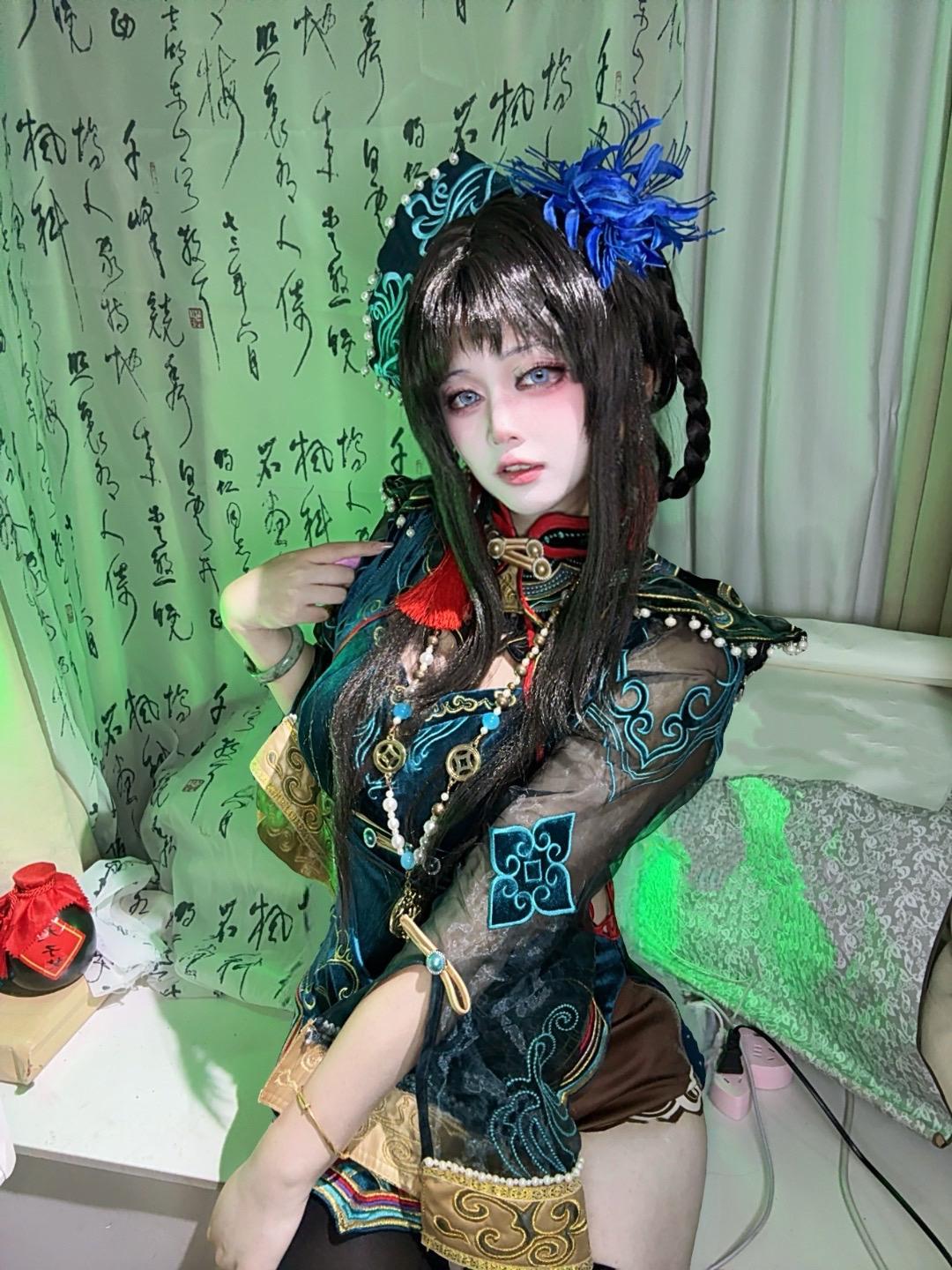 叽里咕噜说什么呢 我要开始控制你了