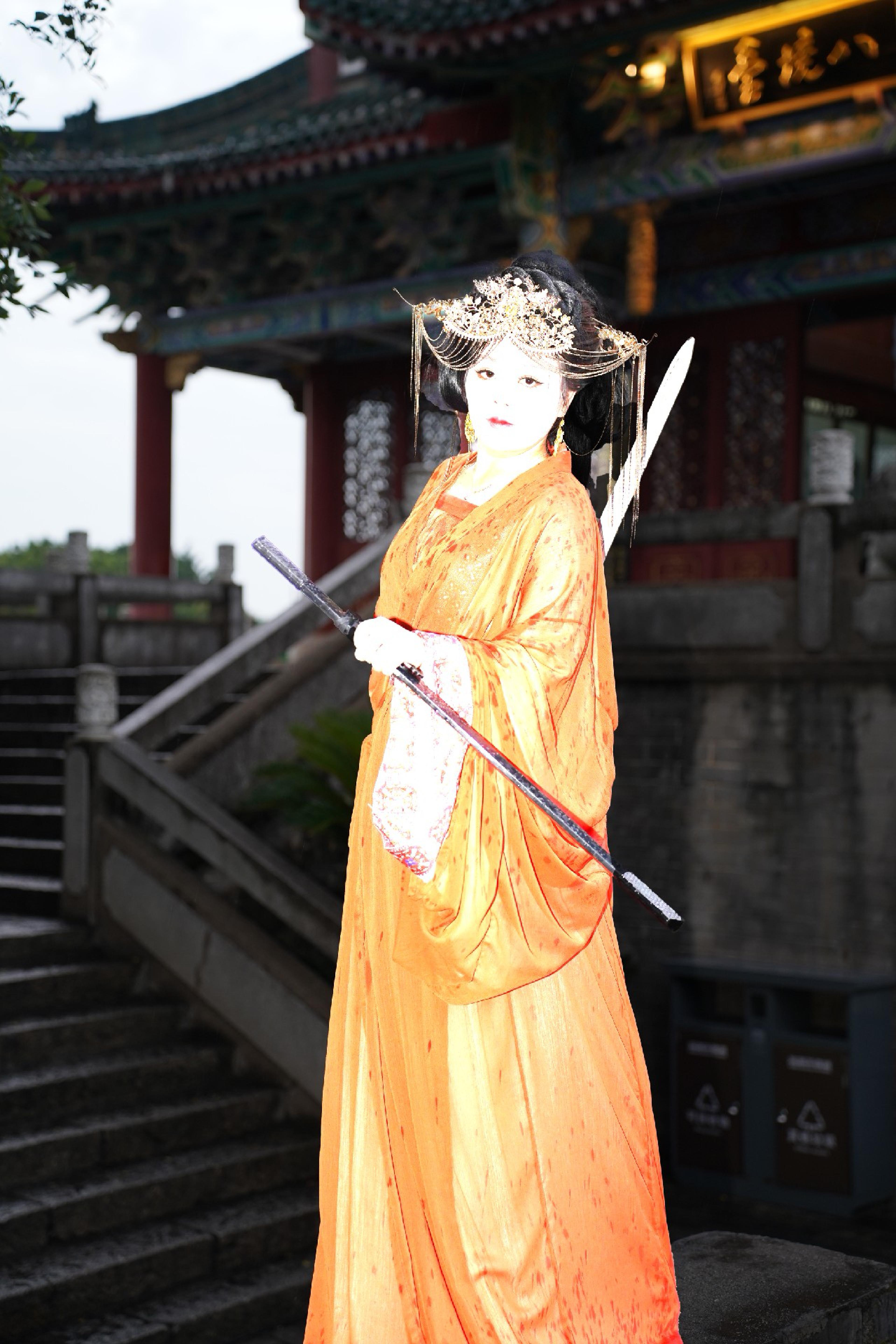 小姐姐说我拍的冷白皮很有特色，从哈尔滨飞过来找我拍，拍完非常满意