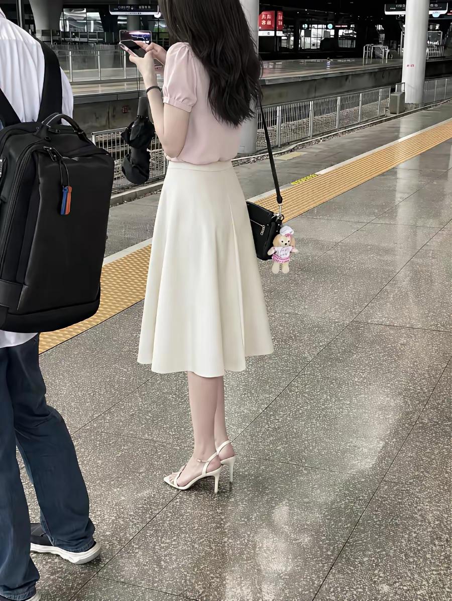 这是人们常说的淑女形象吗