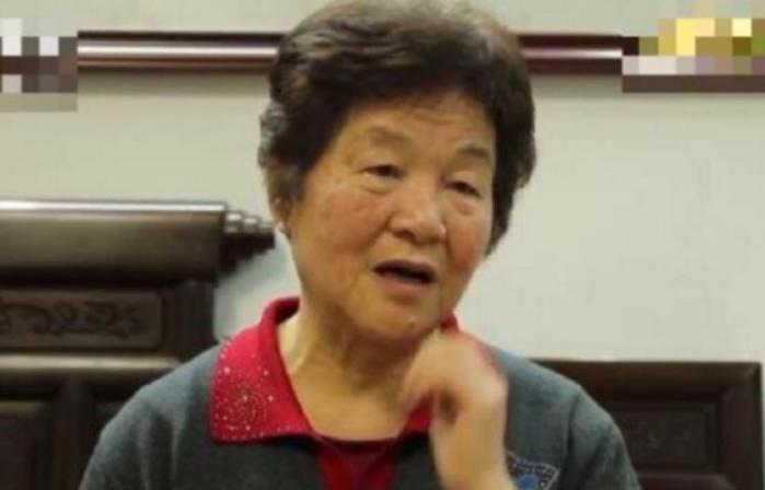 1972年6月1日，李玉枝嫁给了战斗英雄麦贤得。

新婚第三天深夜，没有花前月下
