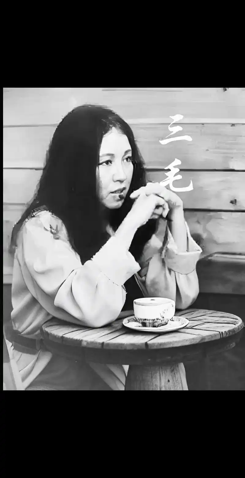 世上的生命，大半朝生暮死，而蝴蝶也是朝生暮死的东西，可是依然为着它的色彩目眩神迷