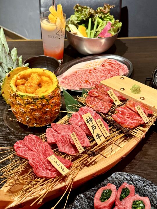 🇯🇵新宿御苑和牛烤肉店·入口即化的快乐！