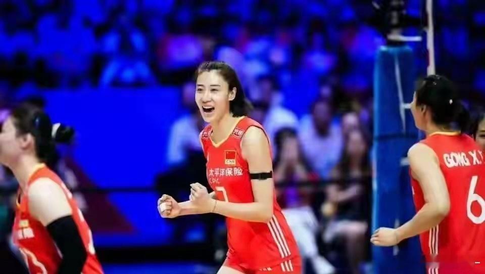 二选一！李盈莹重返女排或沦为替补，庄宇珊、吴梦洁成赵勇王牌 
