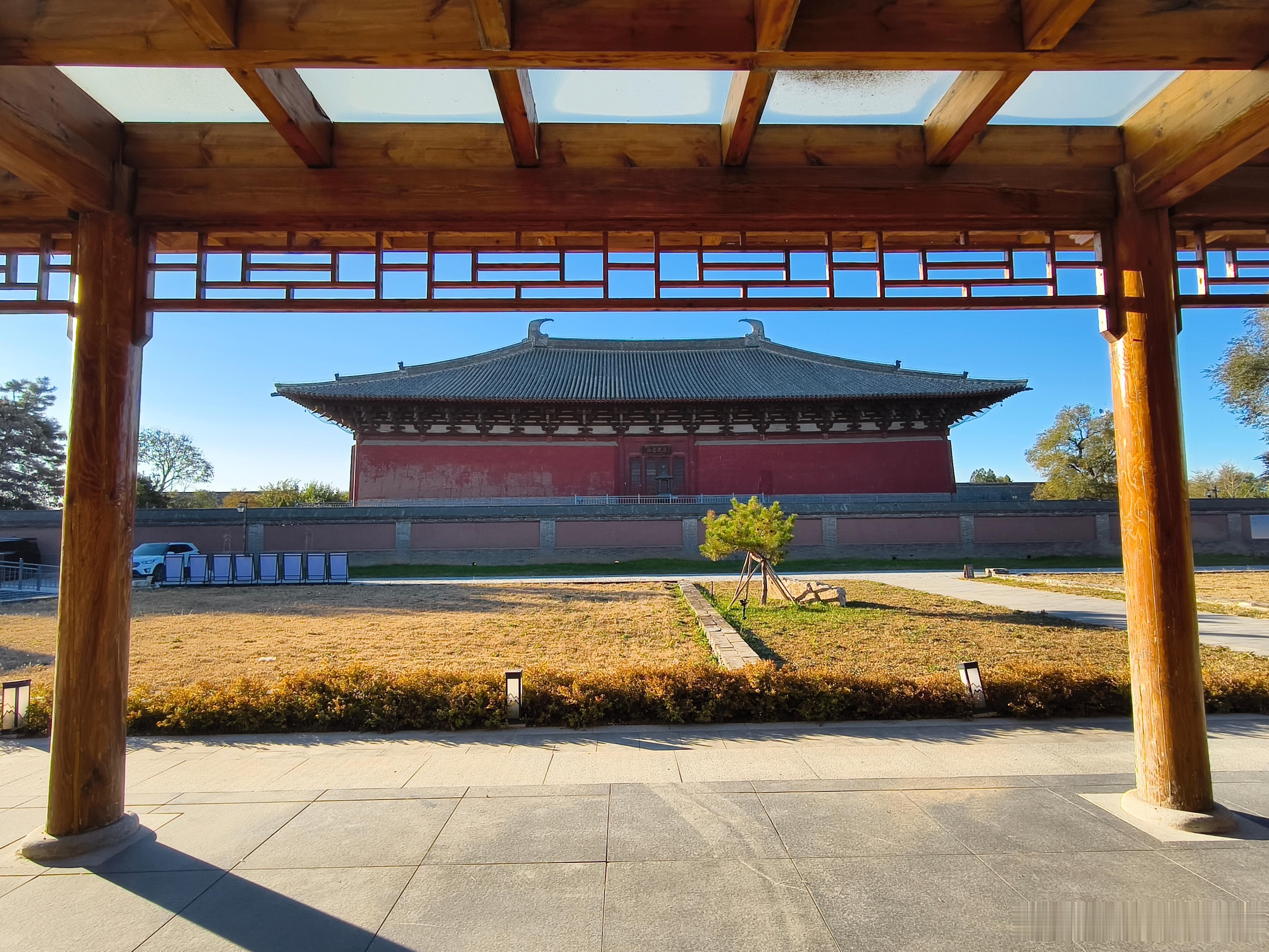 奉国寺的清晨 ​​​