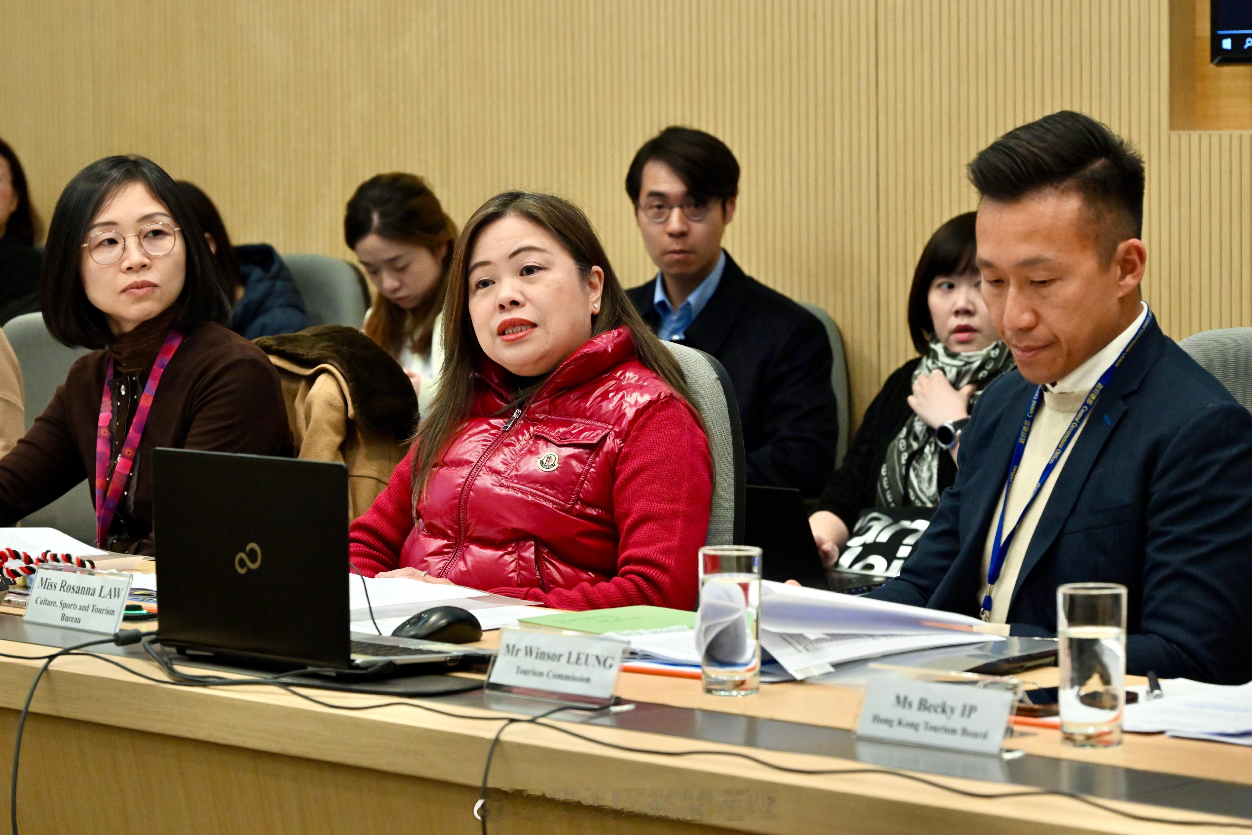 财经金融旅游产业 「中国 香港特區政府文化體育及旅遊局召開會議統籌内地春节黄金周