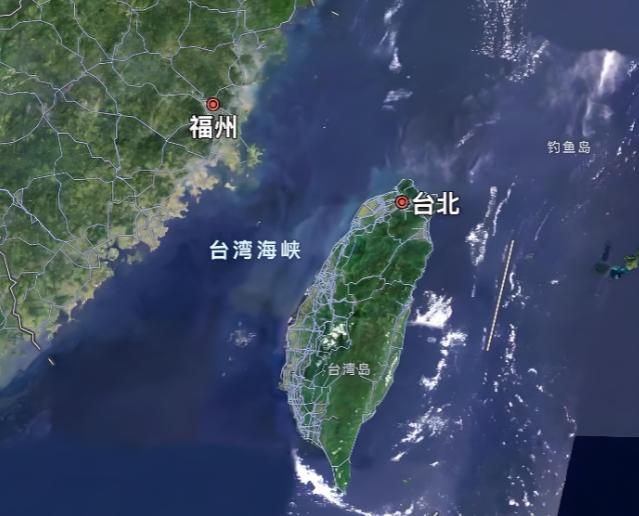 台海问题哪有那么简单，你以为是两个壮汉在擂台上比肌肉？真正的软肋，是擂台下那群一