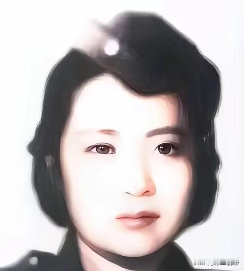 1951年澳门街头，抗日名将遗孀乞讨，亮出身份引发轰动，结局令人唏嘘
 
195