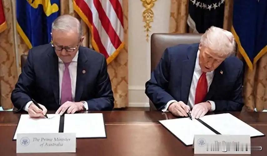 特朗普合作说变就变！155%关税吓破胆，背后真相太扎心
 
各位老铁，最近特朗普