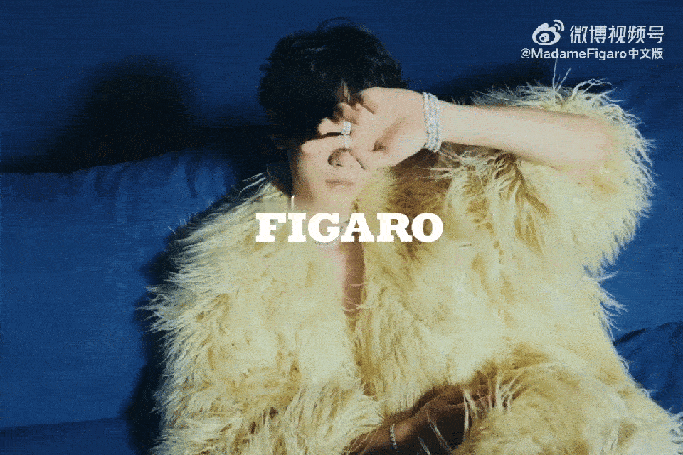 周翊然✖️费加罗十一月刊～马上要到小王子的生日啦，钓星星的周翊然有一种沉稳的帅～