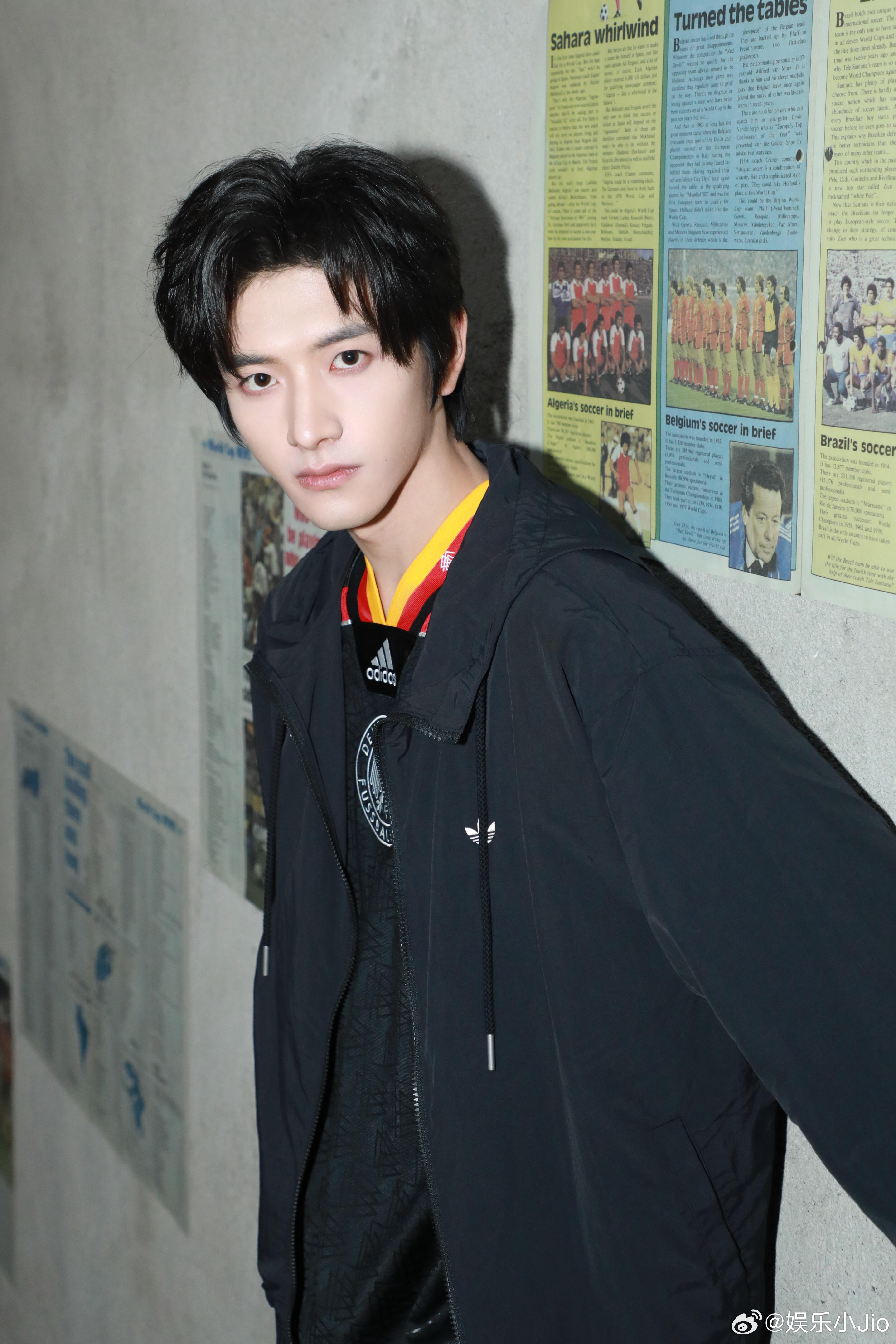 原来还有这层关系！一直以为王鹤棣和黄逍只是剧里的合作关系，结果是同公司师兄弟。师