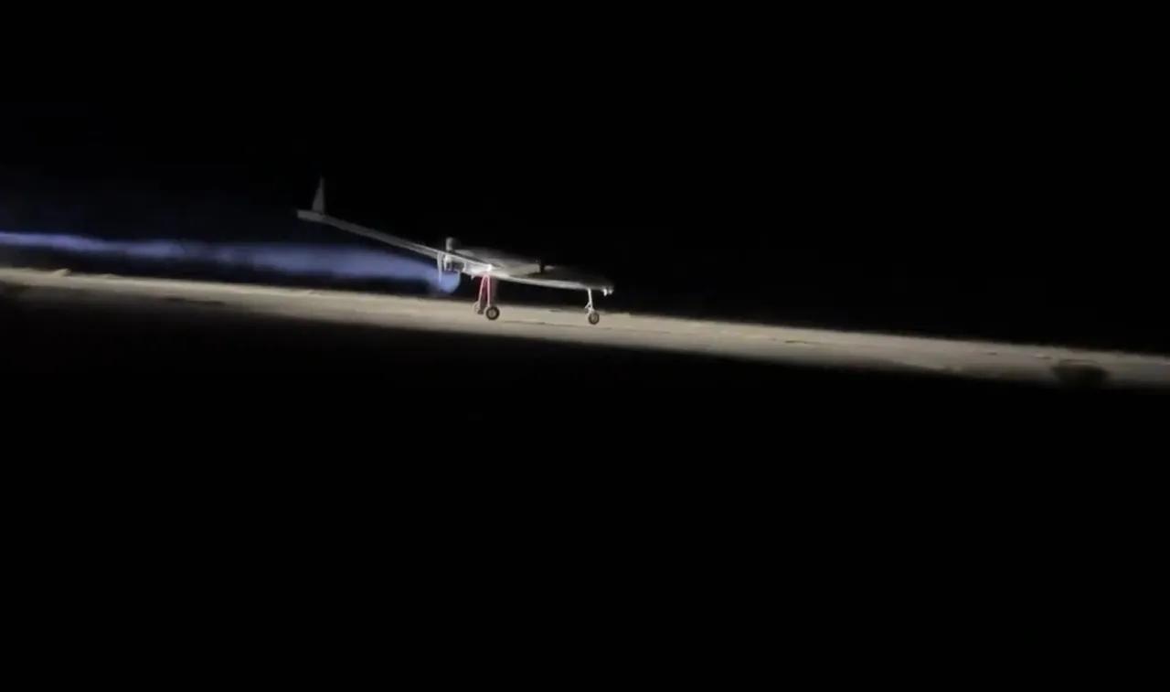 乌军无人机继续大规模袭击俄本土。6 月25日深夜至6月26日凌晨，乌军再度对俄本