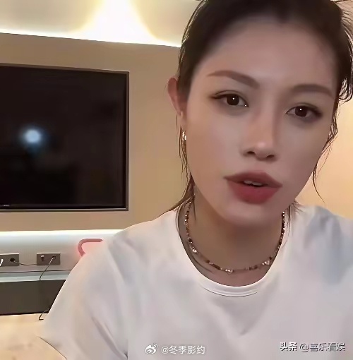 汪峰，口碑暴涨！4月12日一大早，汪峰冲上了热搜，这次不是因为和女友森林北同框，