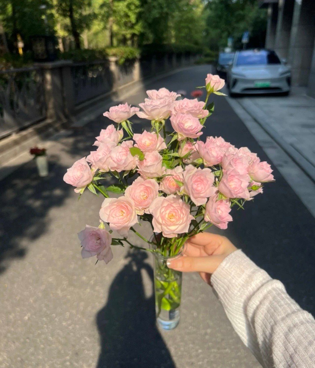 ²⁰²⁵ ɴɪᴄᴇ ᵕ̈我可以穿高跟鞋，也可以穿平底鞋，我可以喝奶茶，也可以喝烈