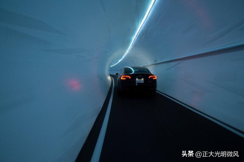 阿联酋公布马斯克未来主义迪拜环线项目的第一阶段

迪拜道路和交通管理局执行董事会