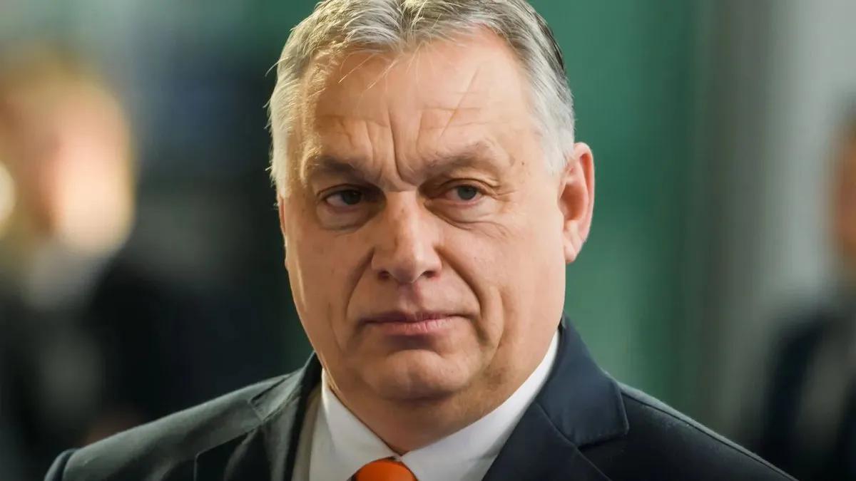 欧尔班表示：乌克兰人已经发起攻势，他们威胁并公开干涉匈牙利选举

他还承诺将停止