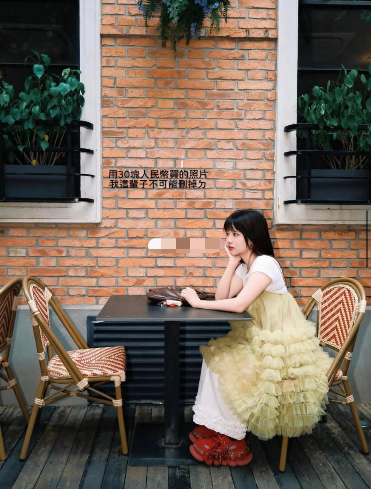 台湾女生记录她自己来大陆旅游后的真实感想。
她吐槽称：“大陆的奶茶包装过度，非常