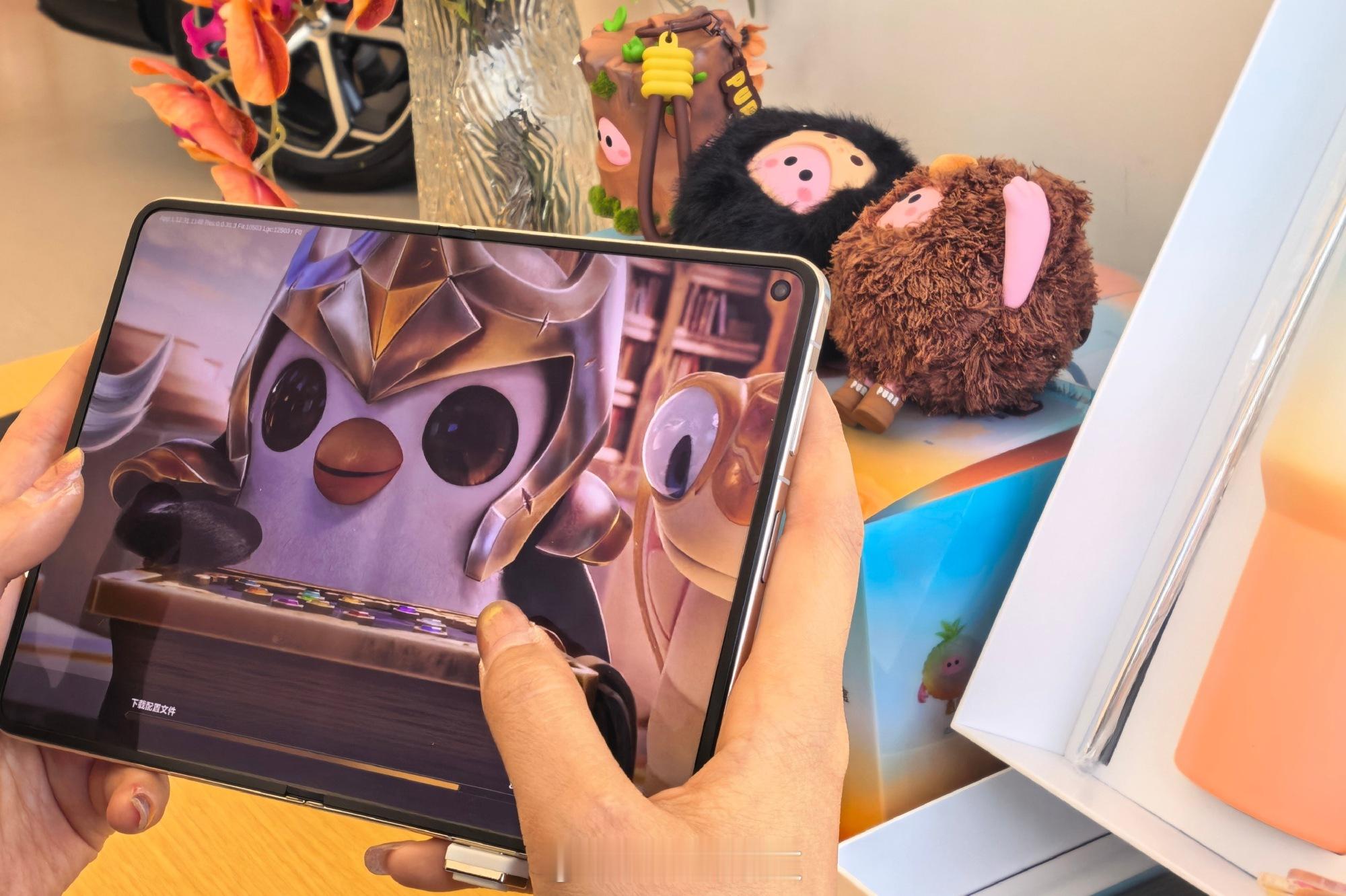 华为大阔折真香华为这款Pura X Max大阔折我是真喜欢，合起来是手机，打开就