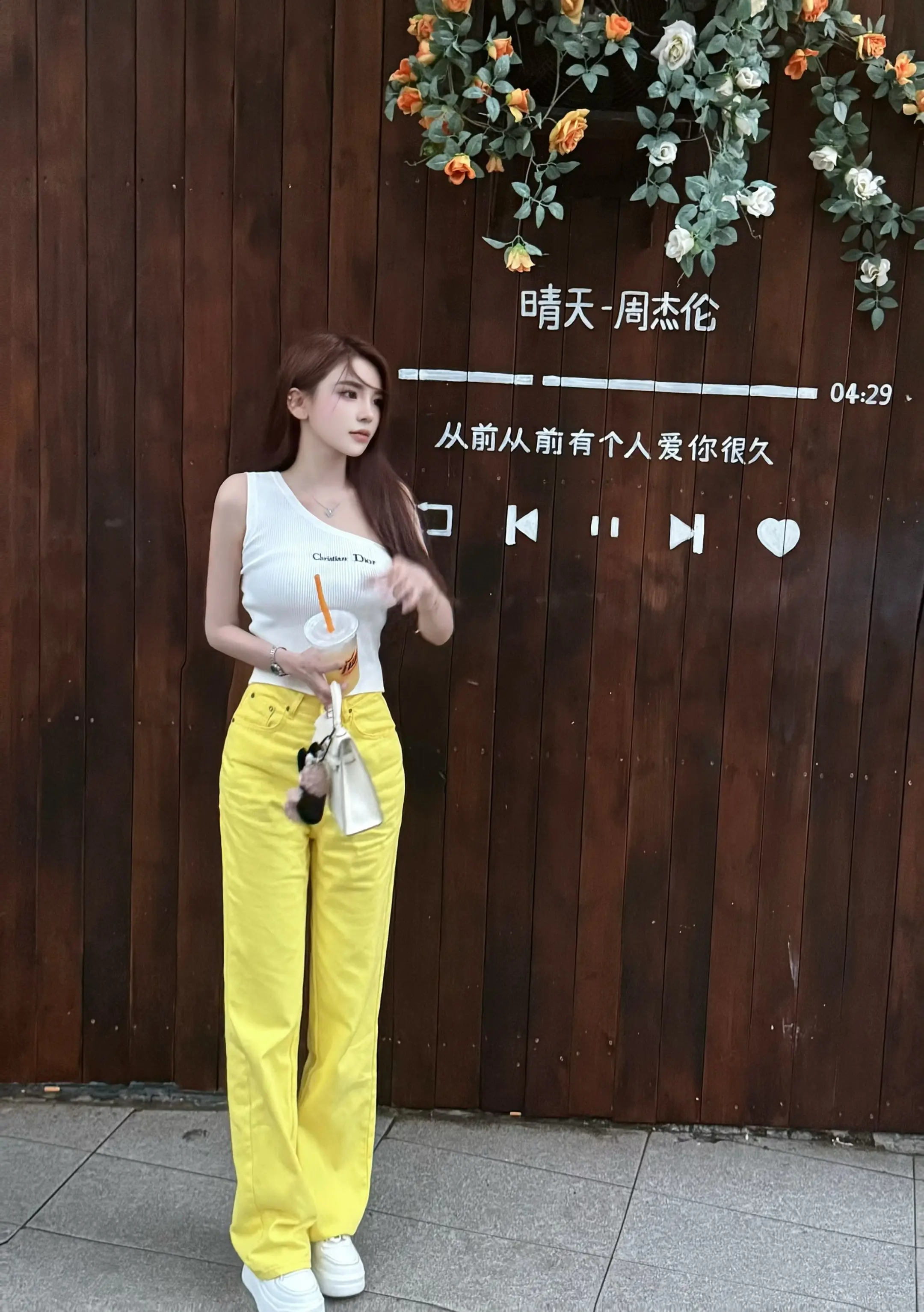 男人爱你 没太多话 钱给你 爱给你 好脾气留给你