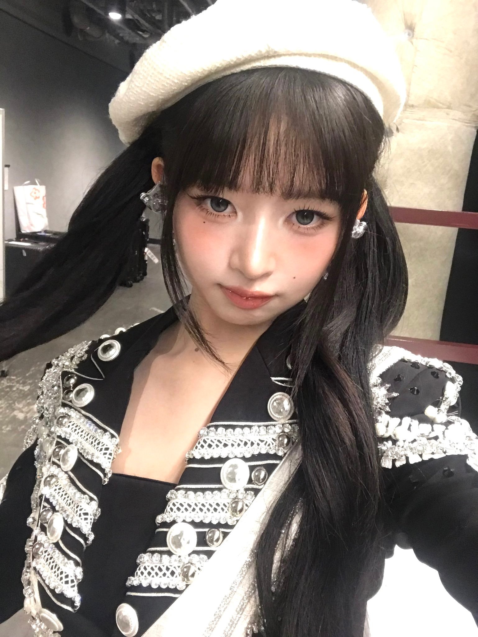 贝雷帽双马尾🎀 ​​​