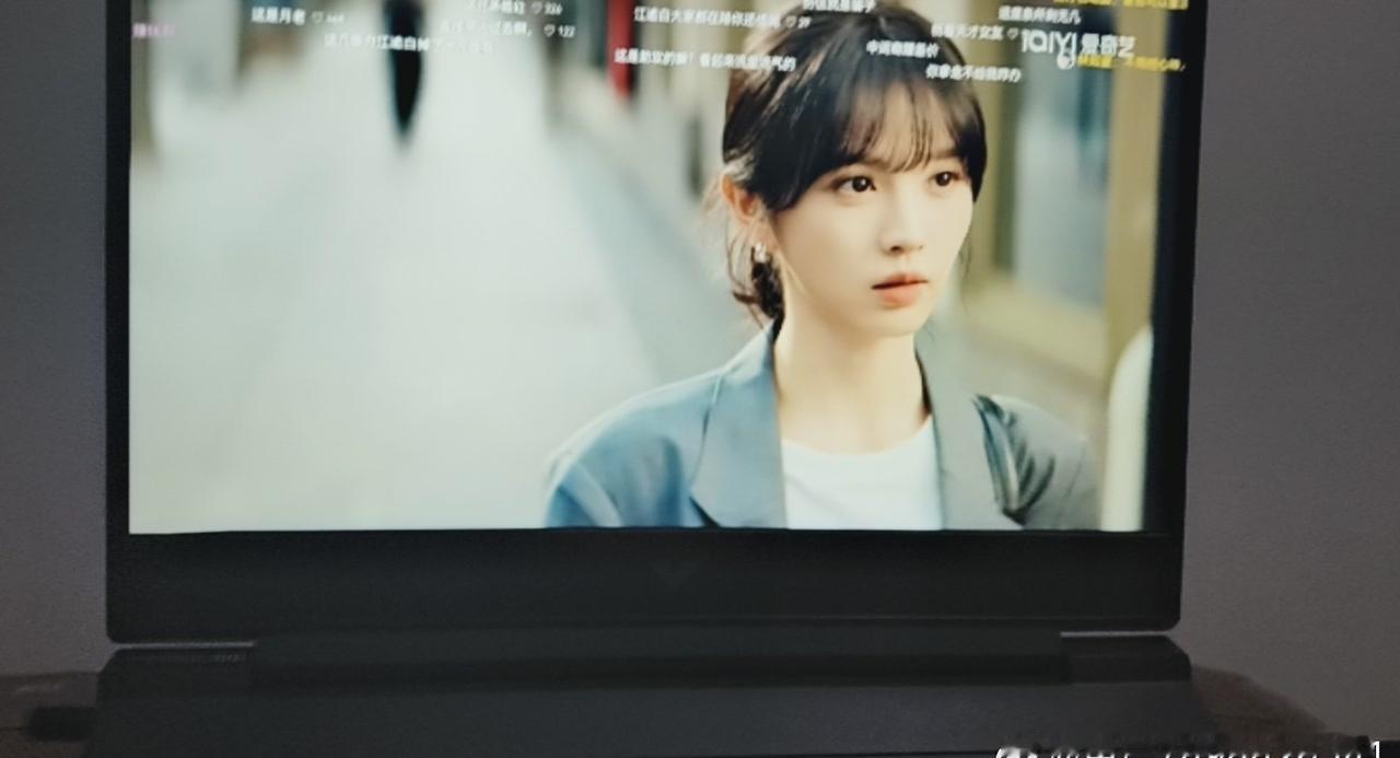 我的评分：[星星][星星][星星][星星][星星]
里面的亲情线 兄妹线真的特别