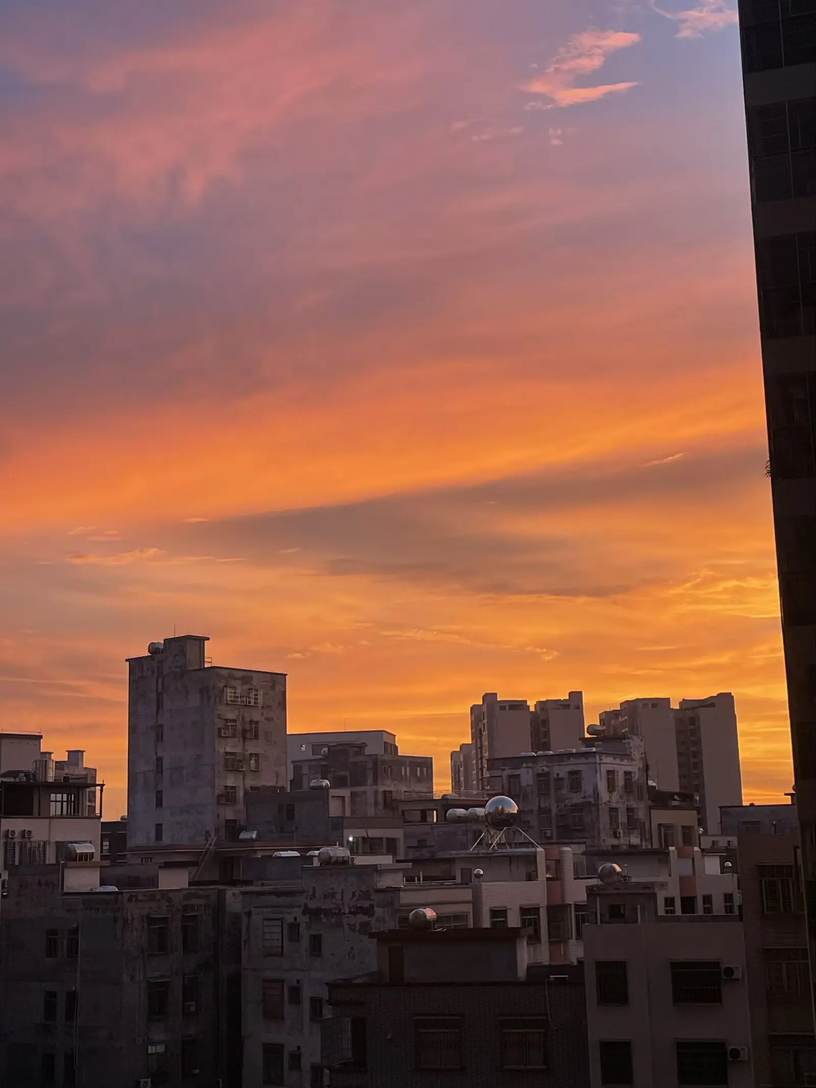 晚霞是独属于天空的浪漫