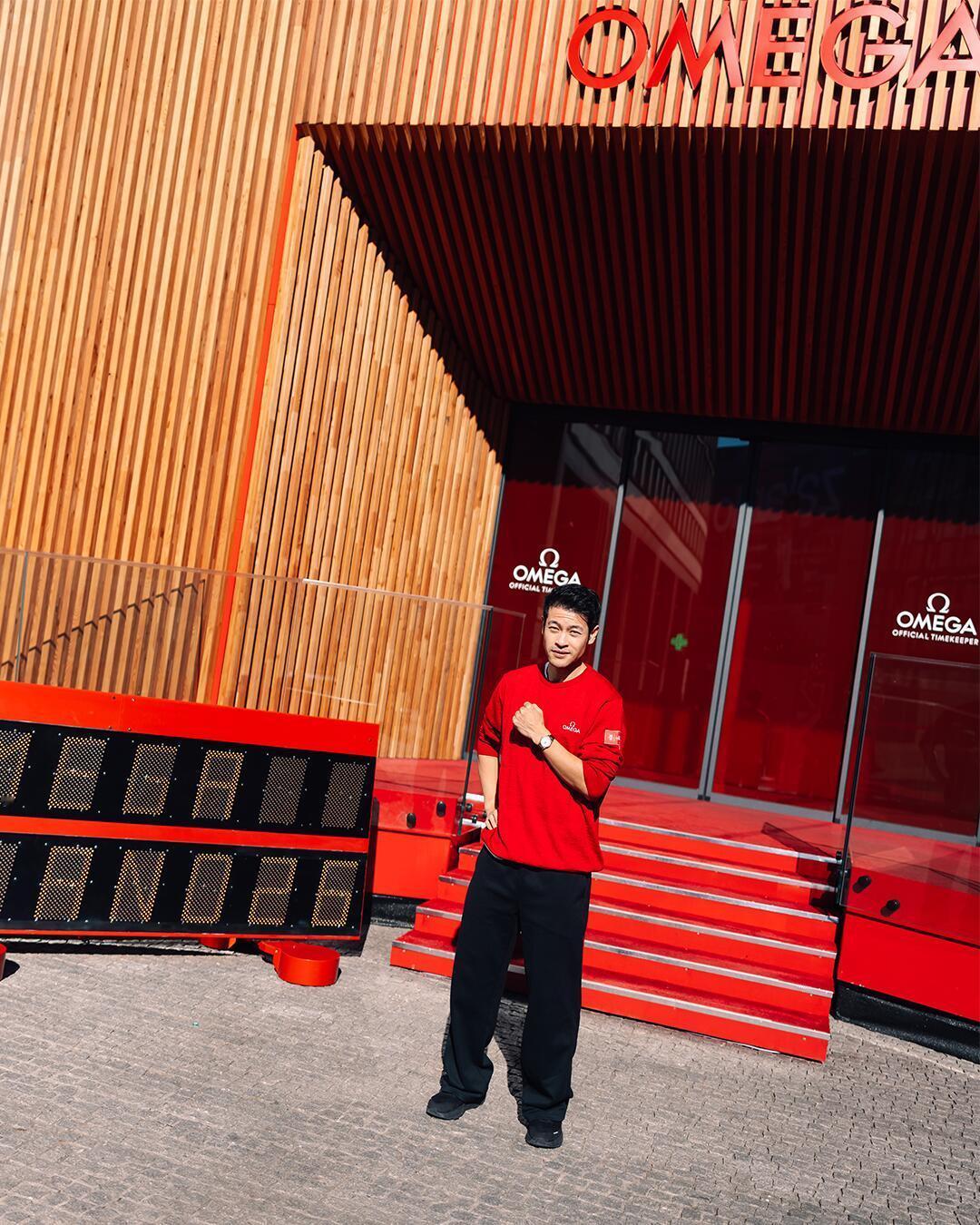 宁忠岩 ｜ OMEGA Omega 抢先一步 ，率先向这位在速度滑冰项目上创造历