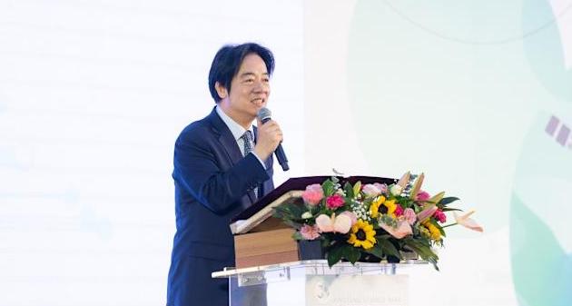 【胡文琦：期待魏董发挥道德勇气】
媒体报道，日昨屏东科学园区半导体供应链专区举行