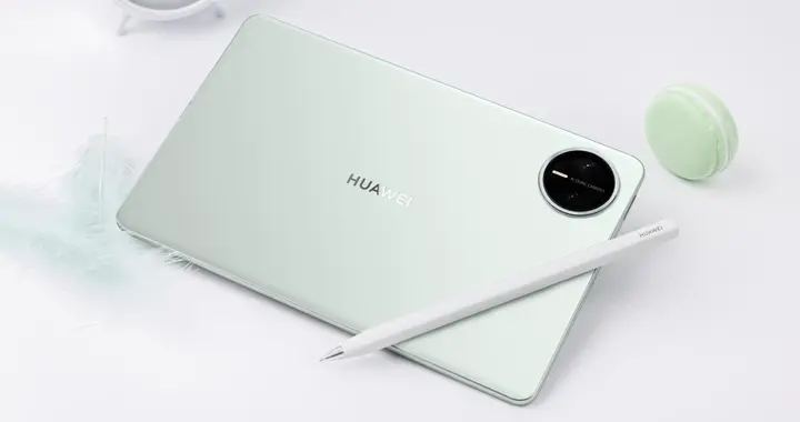 旗艦小平板市場競爭加劇！曝明年5款新品將至，含2款LCD機型