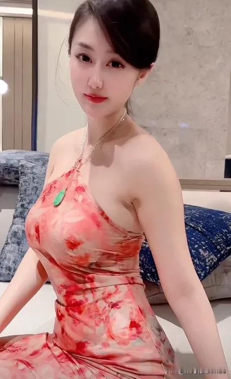 如果一个男人
经常跟你说他的经济压力
那这个人基本上是不爱你
因为他不想为你花钱