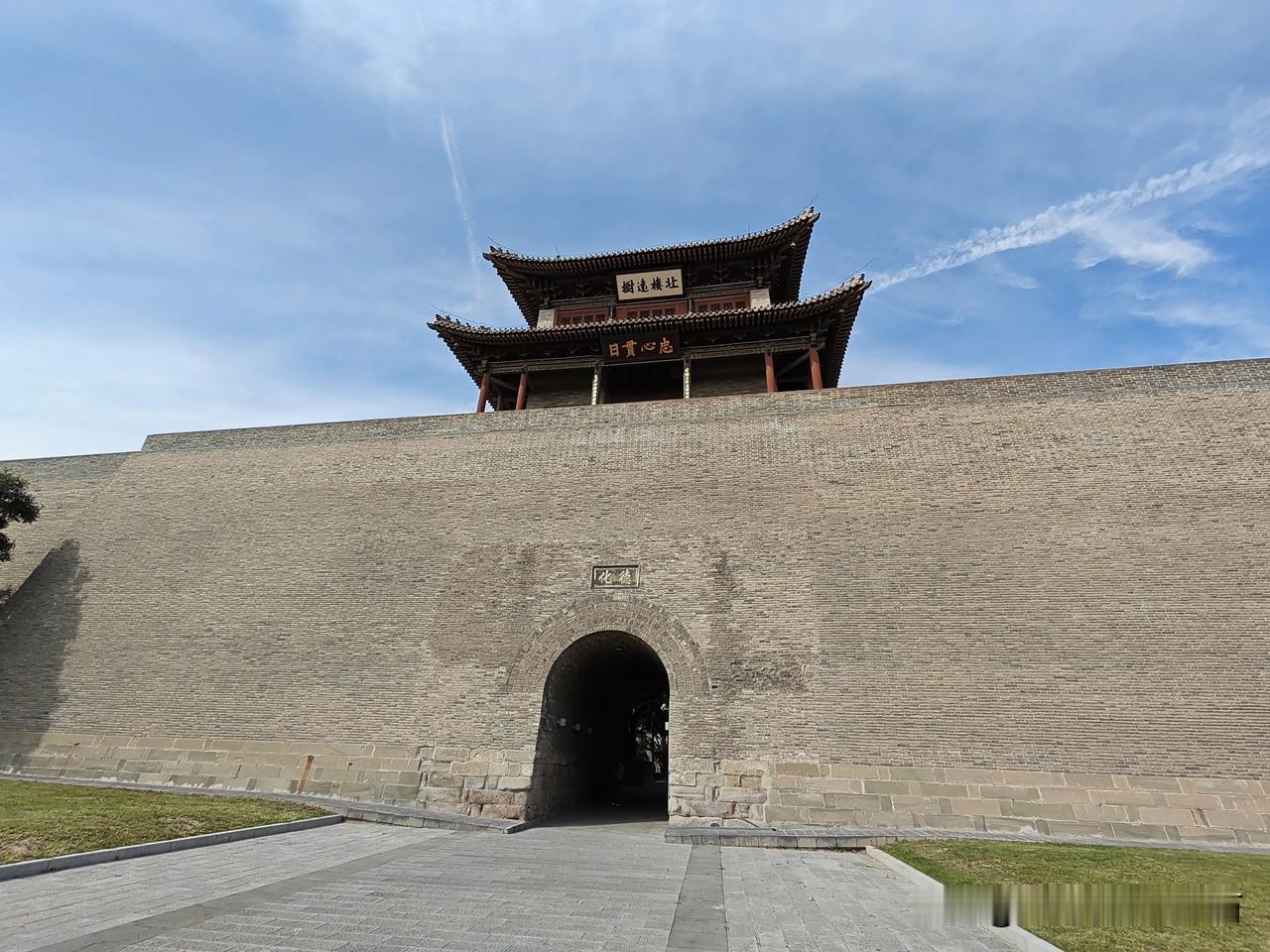 太原古县城——位于太原市晋源区，古县城内有太原县衙、城隍庙、关帝庙等景点，俯瞰整