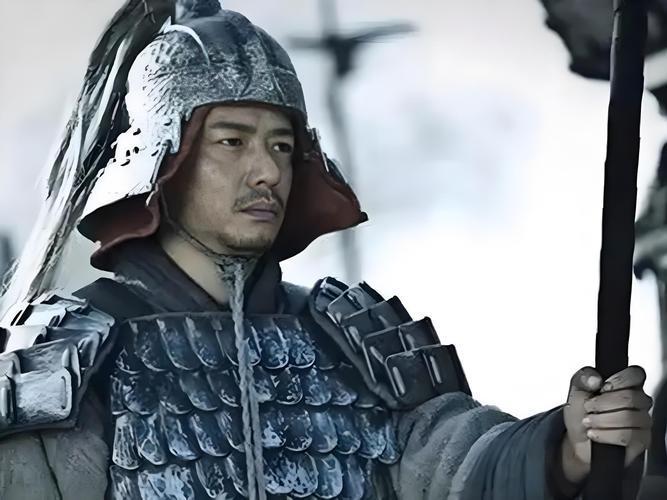 讲点职场中的故事吧，其实也是历史故事！

话说当年，我在某地某企业上班，公司有一