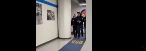 争夺世界人心，安全建设要摆上首要日程！得人心者得天下！这是一句耳熟能详的经典判断