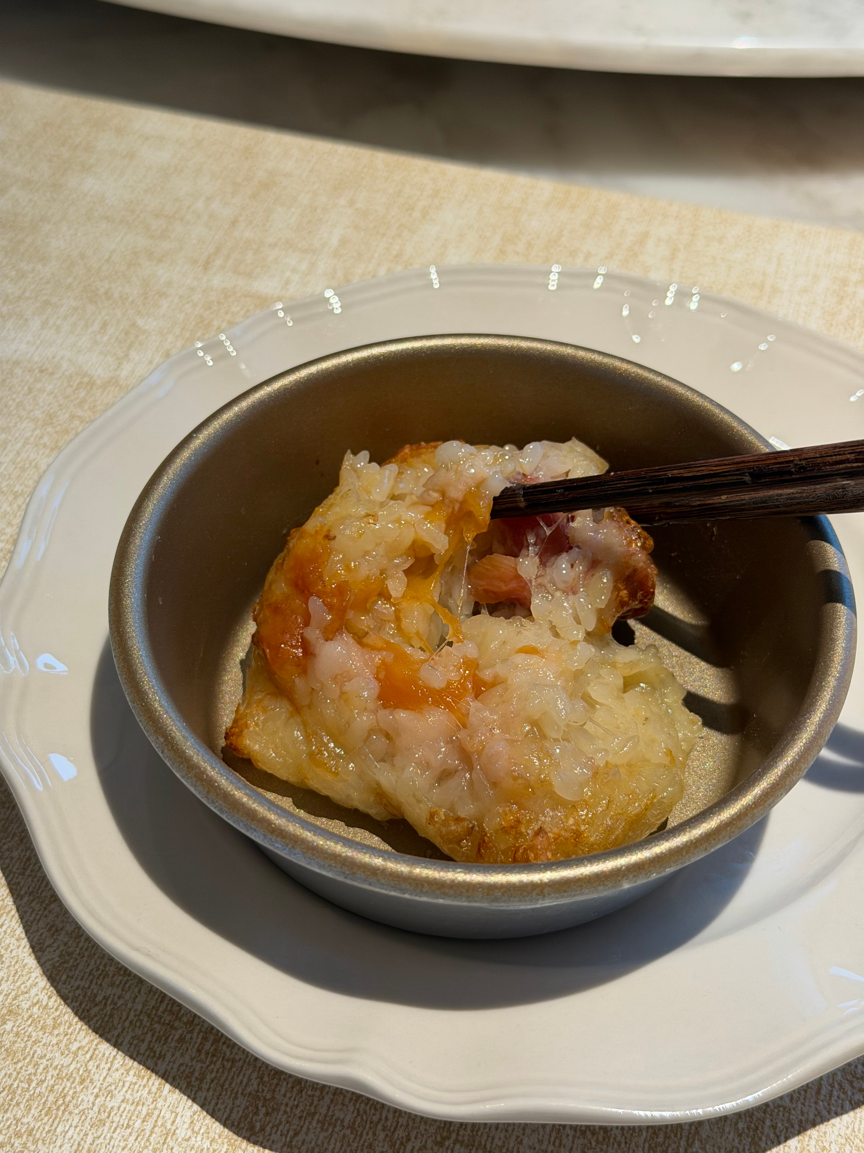 谁家好人快中秋节吃月饼了还在吃端午节的粽子？我谁懂粽子最美味的吃法，比粽子更好吃