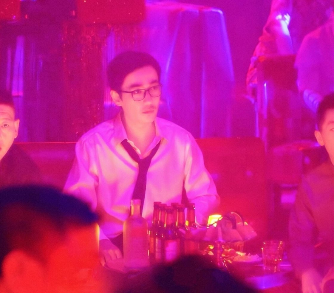 hot nerd何非版朱一龙
