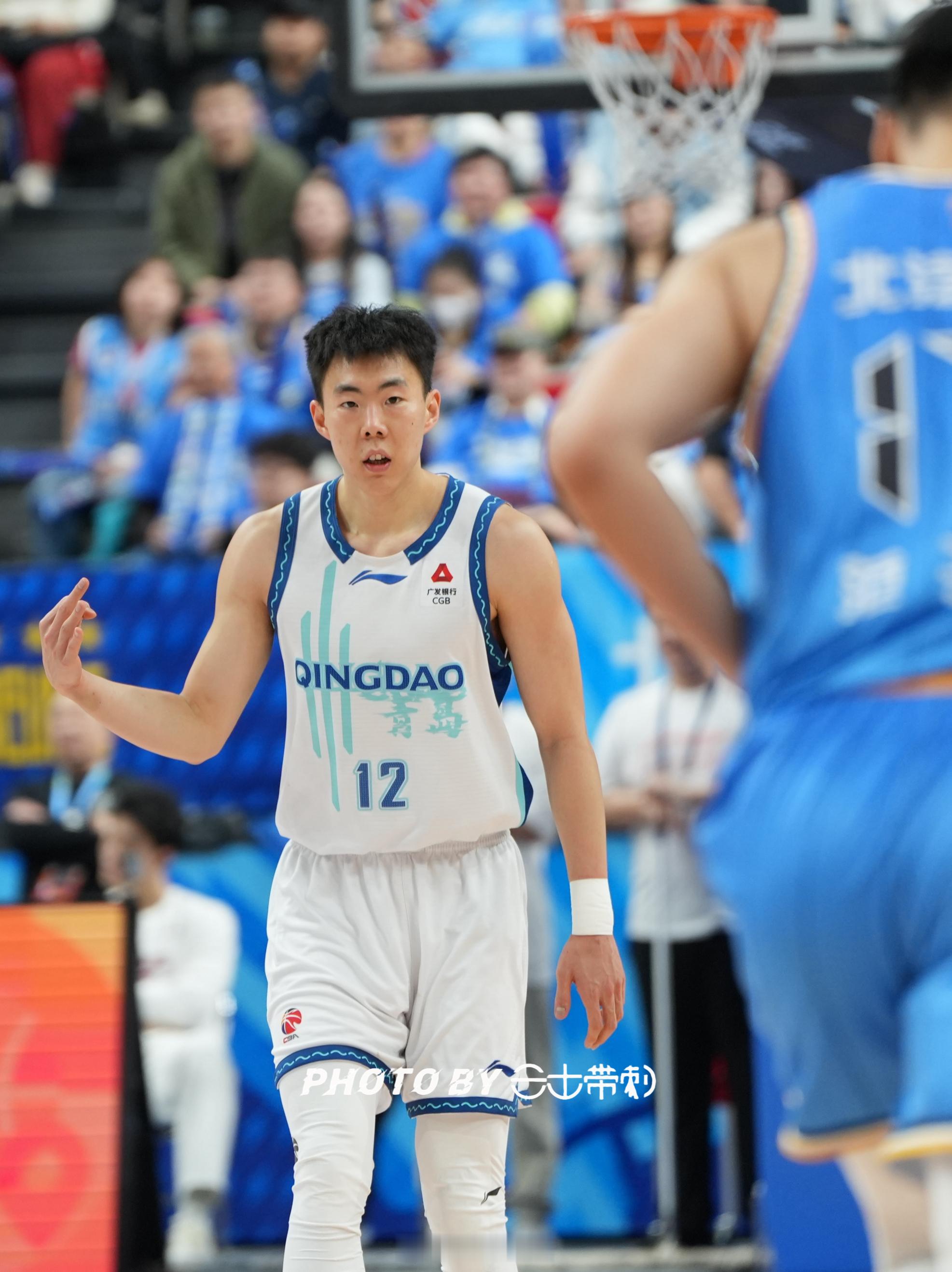 北京男篮vs青岛男篮 在现场，看到三分球前八投全中的比赛，也是挺难得的！最后三分