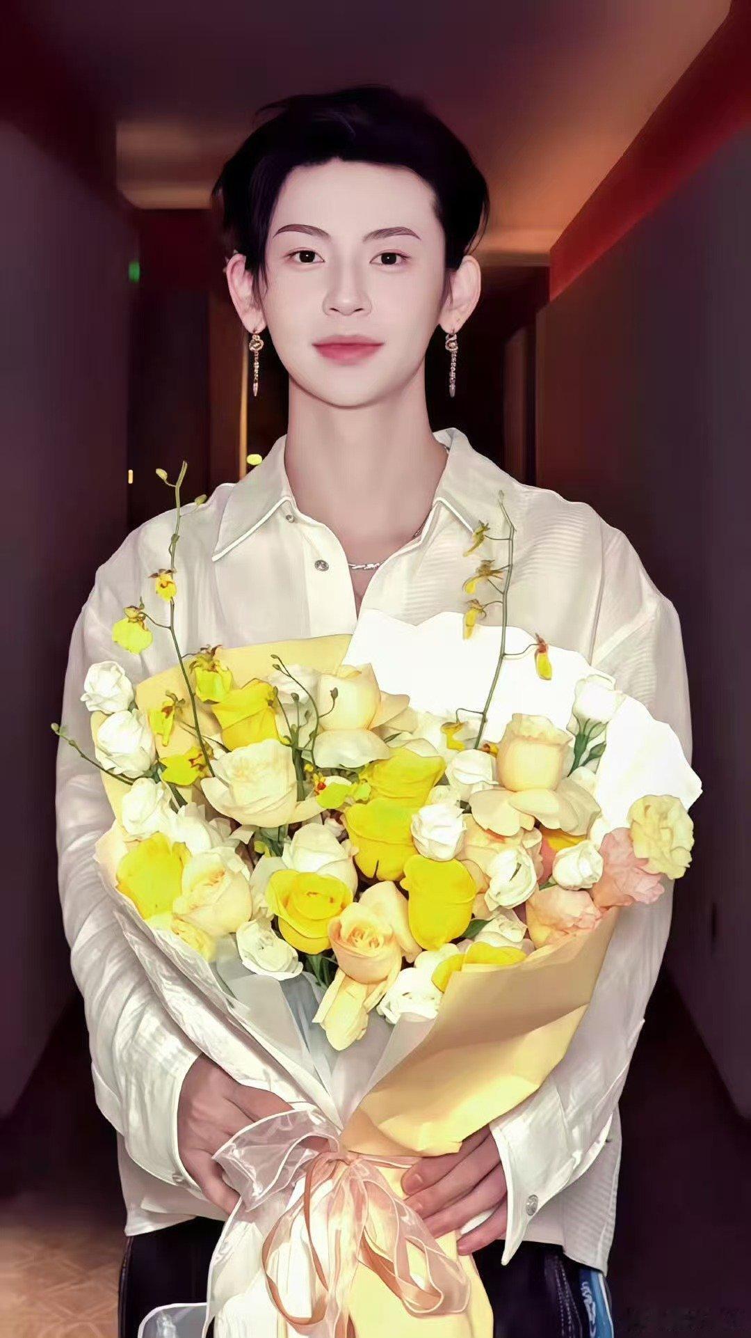 小鬼捧花女友视角 女友视角 ​​​