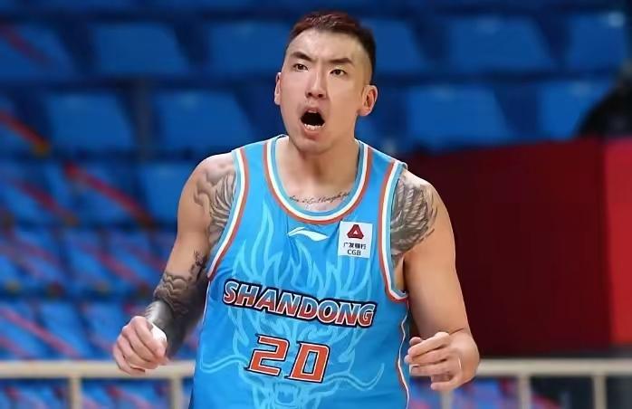 CBA附加赛今天晚上开启了，其中一场是山东男篮主场迎战辽宁男篮，另外一场是广东男