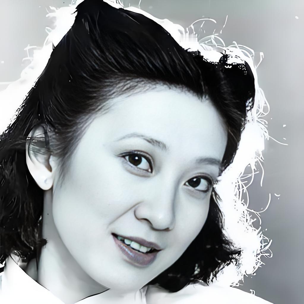 为什么提起施南生，很多人第一反应仍是“徐克前妻”？

这大概是对她最大的误读。这