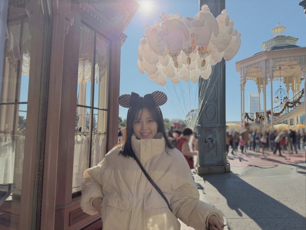 ゆな「今年のクリスマスイヴは与田さんと過ごした🥰🥰🥰クリスマス当日の今日は