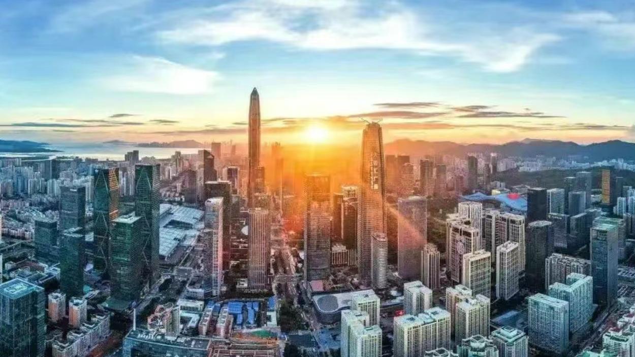 太炸了！深圳霸榜工业第一市已连续4年，AI智造火遍全球！

现在的深圳制造业早已