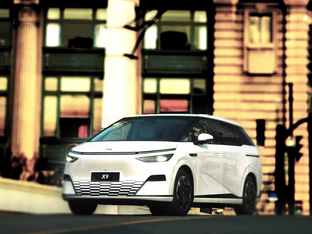 小鹏汽车6月销量破万。2024年6月小鹏汽车共交付新车10,668台，同比增长2