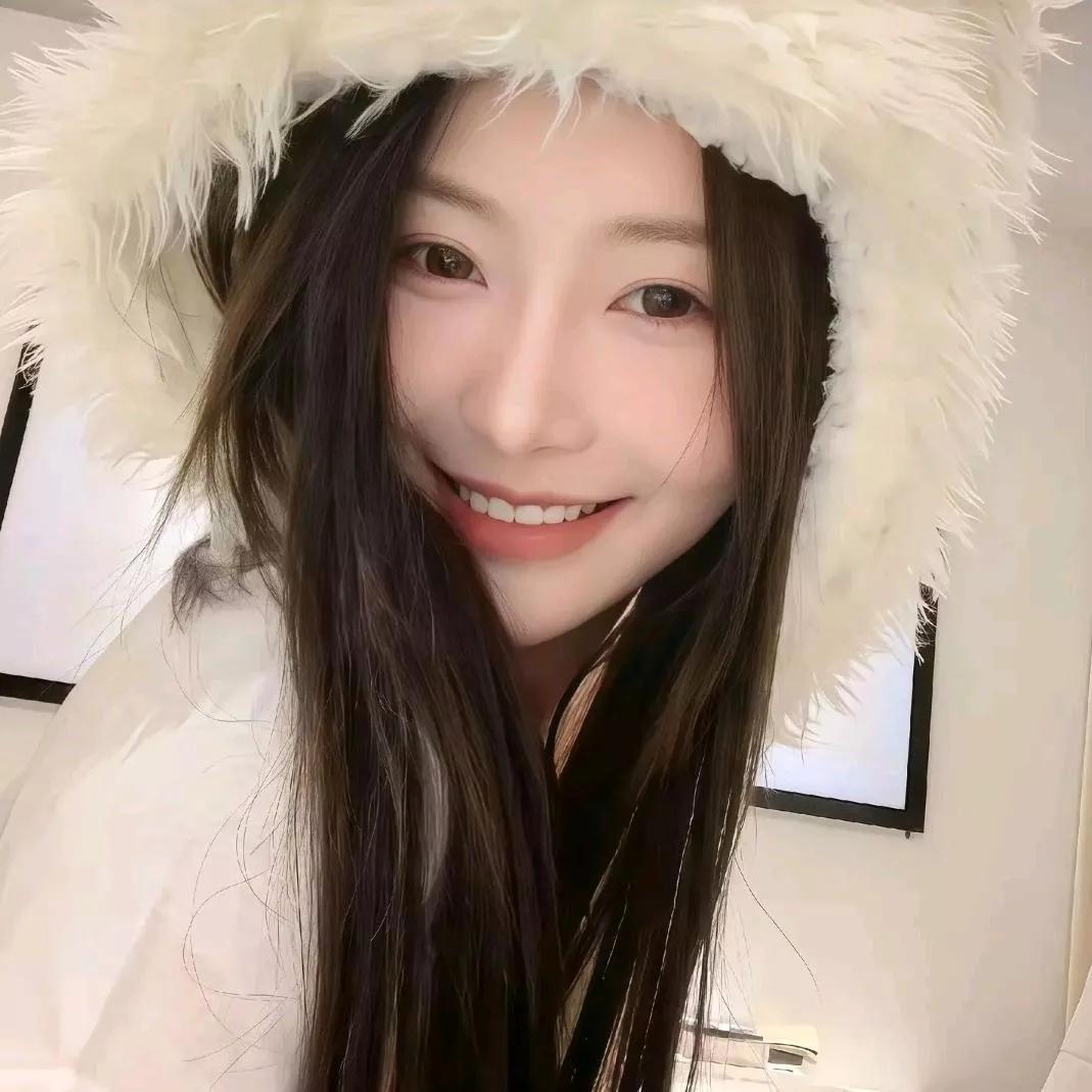 毛茸茸的白色外套，温暖又可爱！💕🐻米白毛绒外套 软乎乎毛绒外套 白色加绒外套
