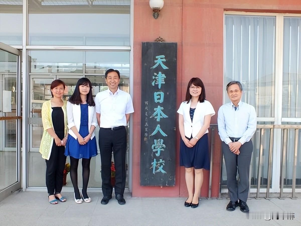 日本在我国设立这么多学校干嘛？
日校扎堆在经济、海防重镇。其中有7所学校，直接贴