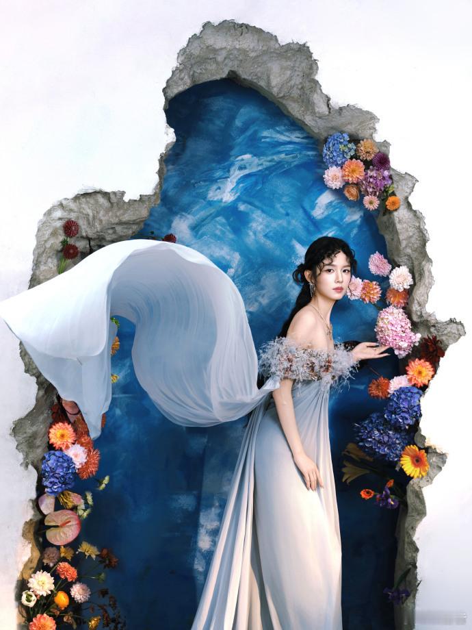 周也 油画神女 谁被周也的油画神女造型戳中！白纱羽毛仙气飘飘，清冷中带温柔，美得