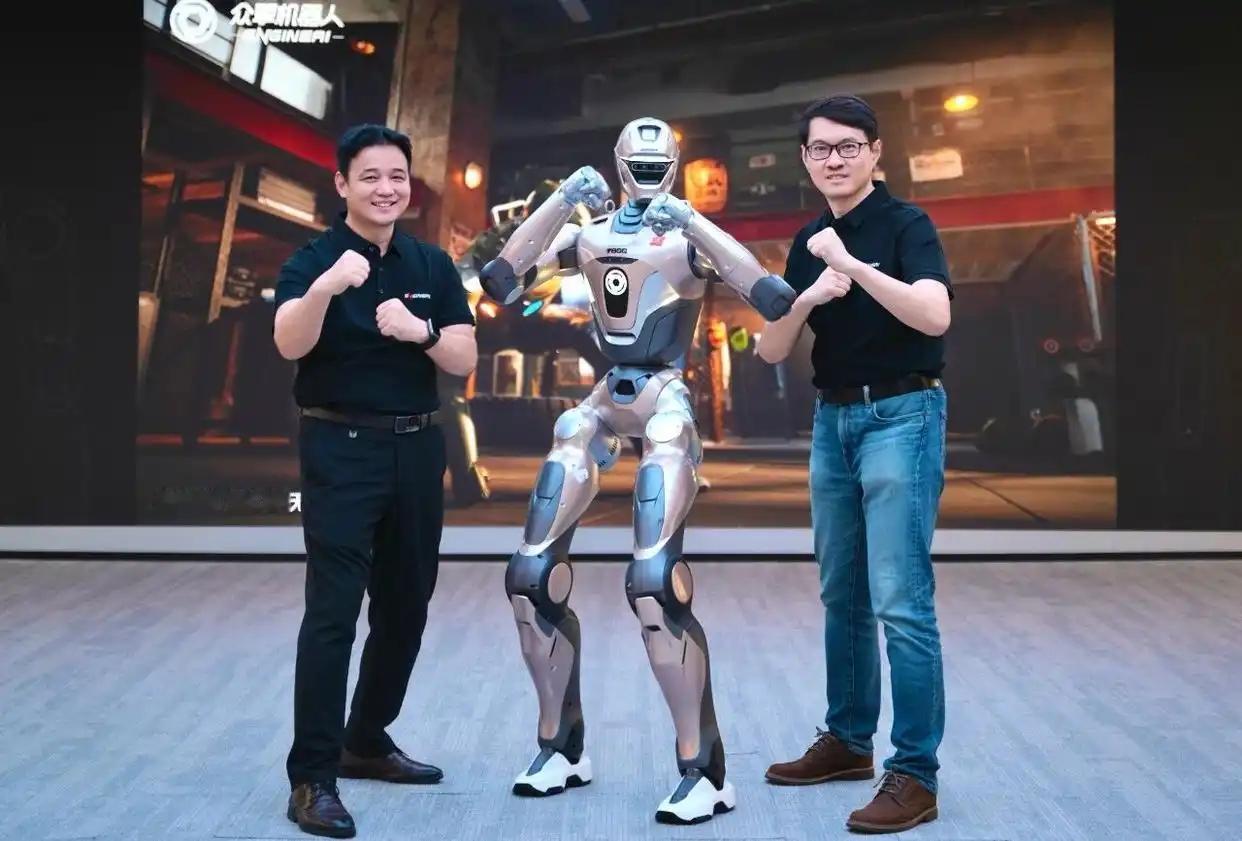 据众擎机器人消息，李力耘正式加入众擎机器人，出任首席技术官（CTO）。

李力耘