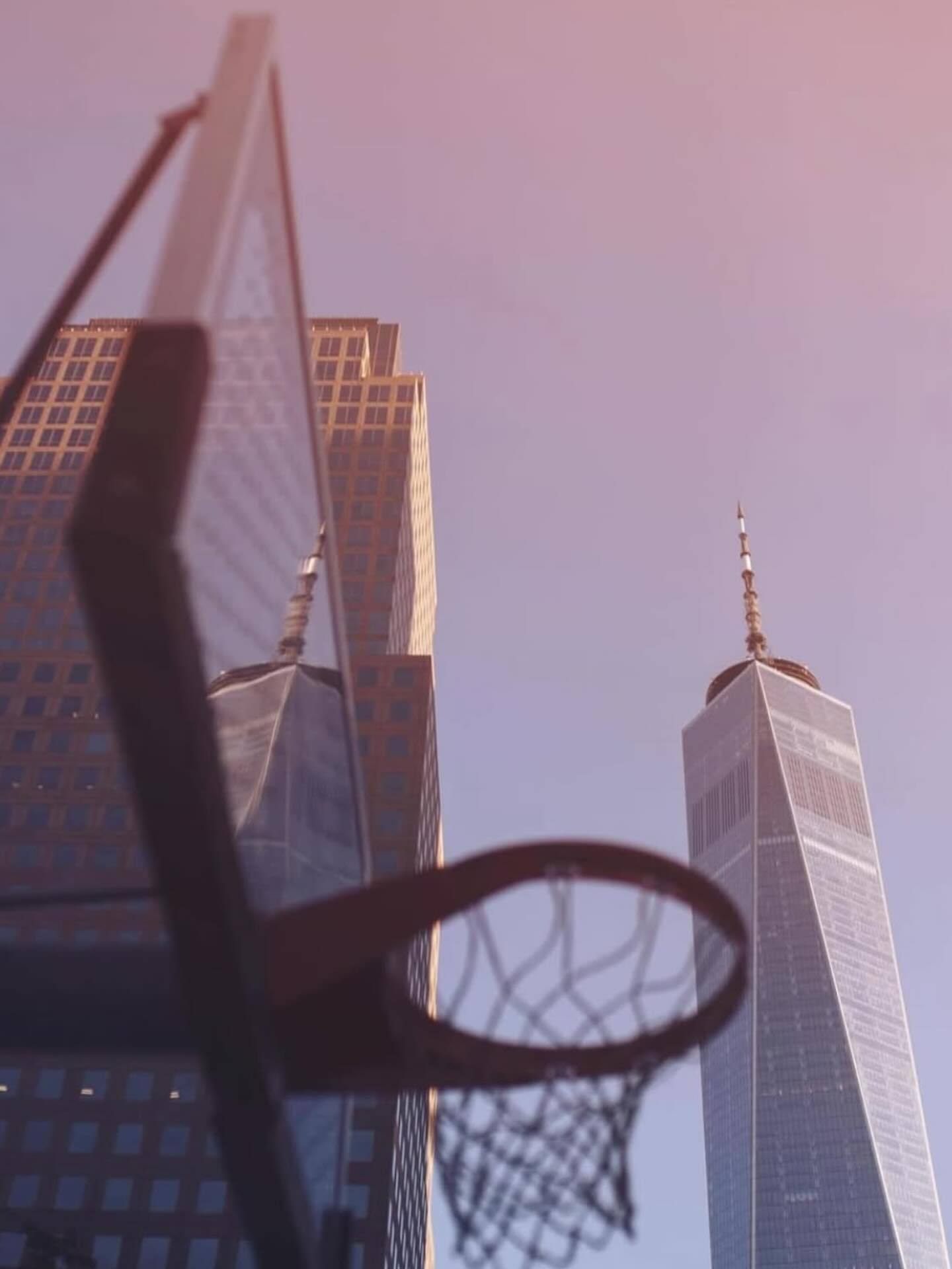 咖啡已就位，工位已发热，连键盘都准备好了，就差你这个主角登场了。早安，闪亮登场！