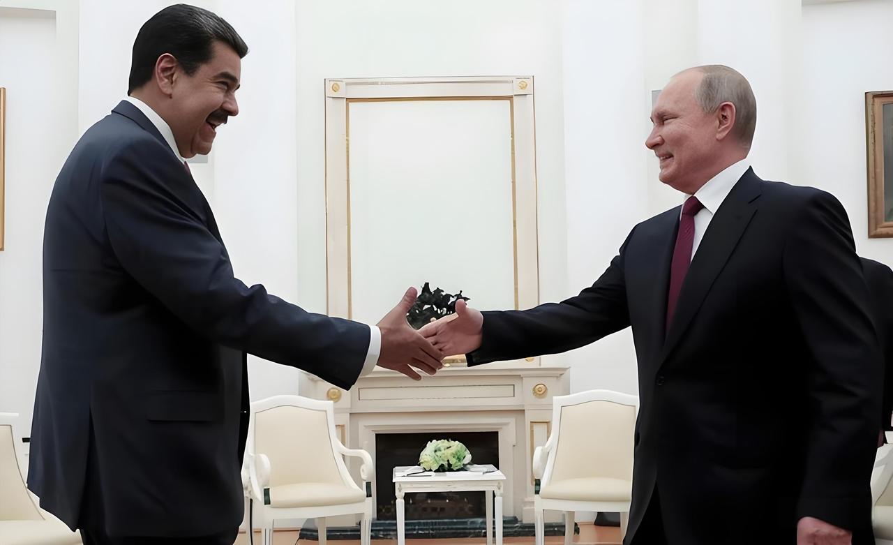 俄罗斯给足了委内瑞拉动力。

第一、在俄乌冲突中，俄罗斯要对付北约援助乌克兰的强