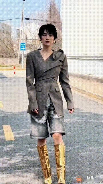 姚安娜不仅仅演技好，服装秀一样惊艳。