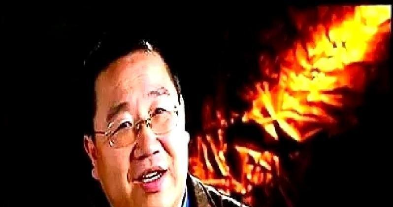 巴图直播带货单场破千万，却把镜头对准了继父赵玉吉。
这小子真行！
事业家庭双丰收