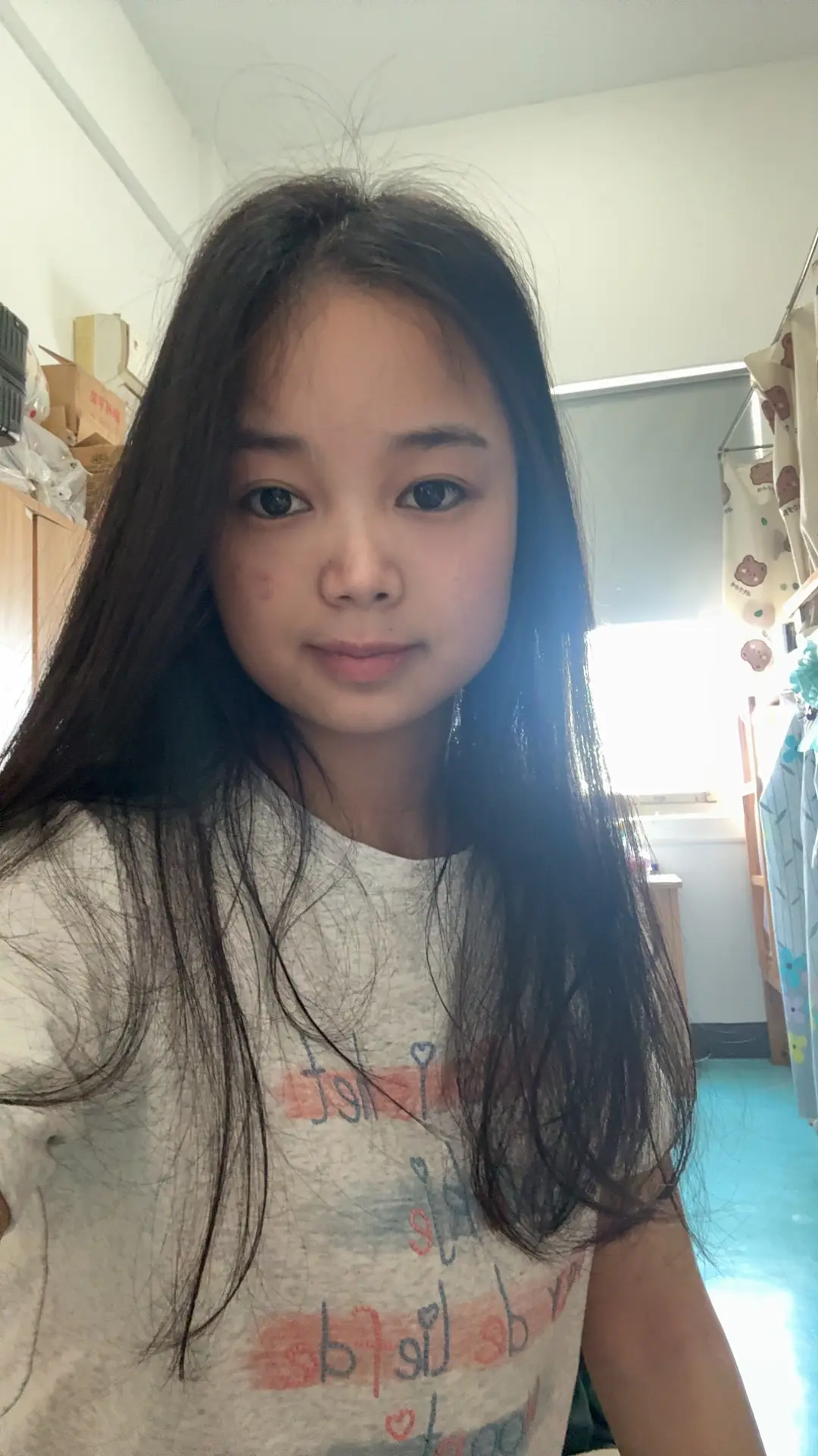 心里所期待的东西慢慢落空，渐渐就不想要了，也就无所谓了。